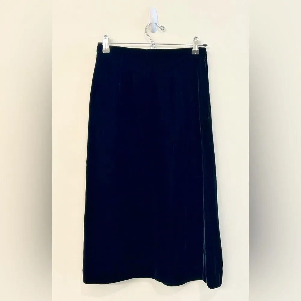 Vintage 1960’s Malbe Velvet Midi Skirt size 10